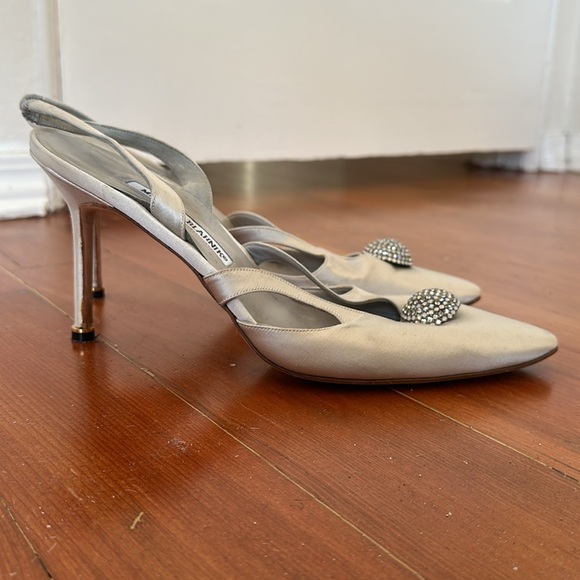 Manolo Blahnik Satin Crystal Embellishment Slingback Heel - Picture 3 of 8